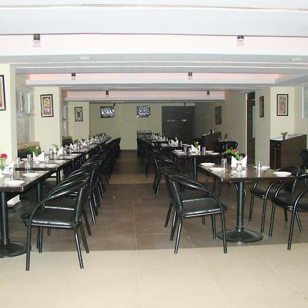 Hotel Grand Bee Bangalore Exterior foto